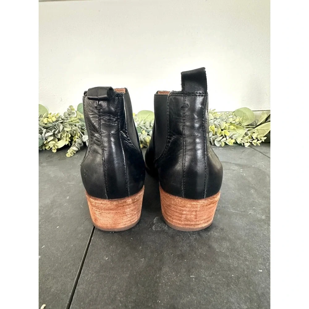 Frye Carson Black Leather Chelsea Ankle Boots 10M Women 3471586